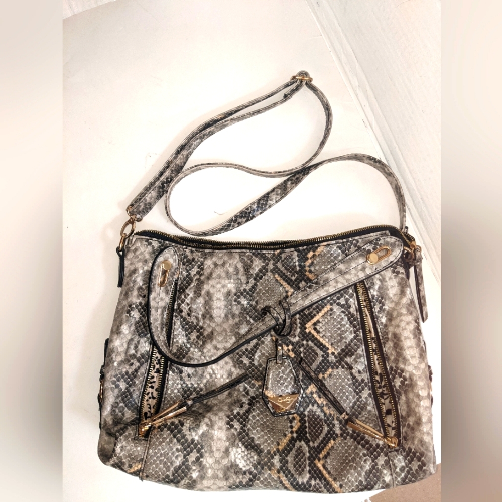 Jessica Simpson Snakeskin Patterned Shoulder Bag